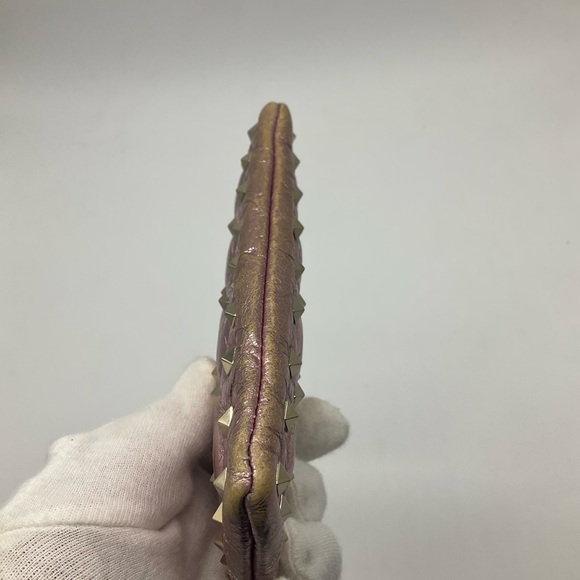 Valentino Pink Metallic Quilted Patent Rockstud Zip Pouch/Key cles - Picture 6 of 14